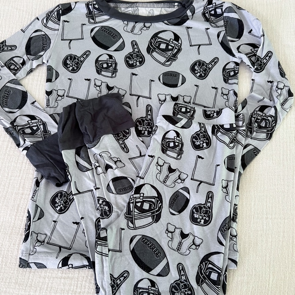 Kiki + Lulu football loungewear